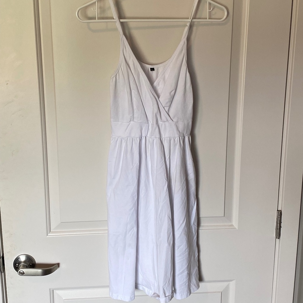 White Dress WITH POCKETS